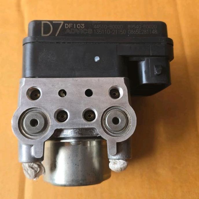 Modul Abs Toyota Rush D7 Kode 89540-B0020