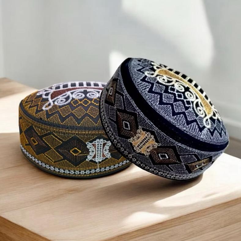 ORIGINAL PECI SONGKOK TEROMPAH MOTIF ACEH TERBARU DAN BERKULITAS KEKINIAN