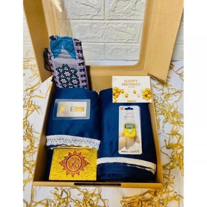 Hampers mukena premium/ Kado pernikahan / Kado guru/ Kado ultah/ kado paket mukena lengkap