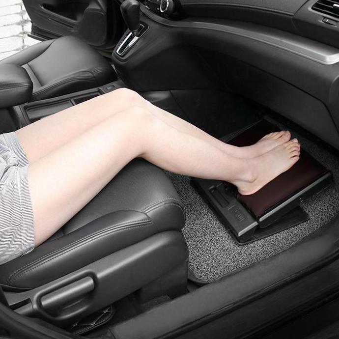 Car Footrest Portable Sandaran Tatakan Kaki Bantal Mobil Foot Rest