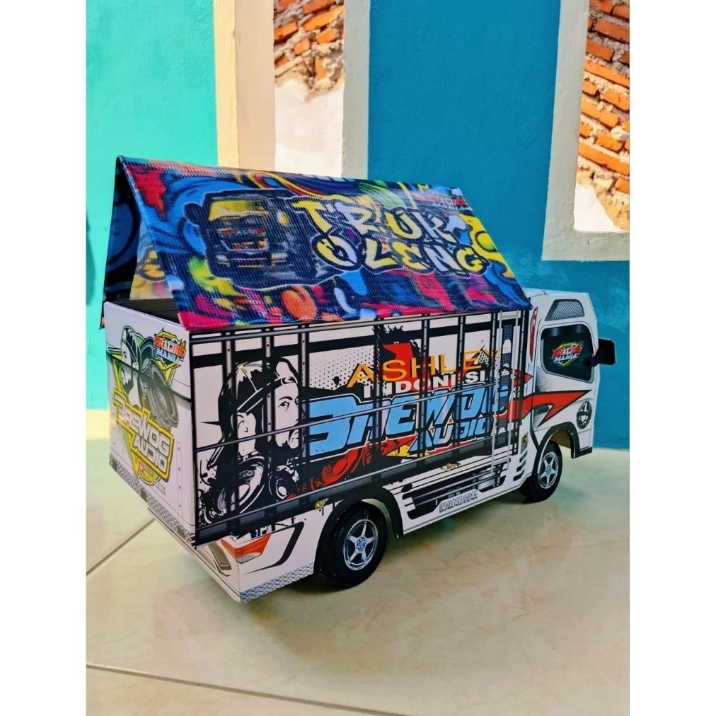Promo Murah Miniatur Truk Oleng Kayu Full Lampu Kelap Kelip Dijamin Bagus