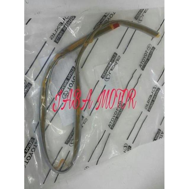 Karet over fender Rush-Terios-Karet fender Rush-Terios ori