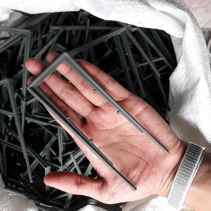 Pasak Plastik Mulsa 5x14 cm Penjepit Pengunci Gulutan Tanah (TERBAIK) (TERBARU) (TERMURAH)