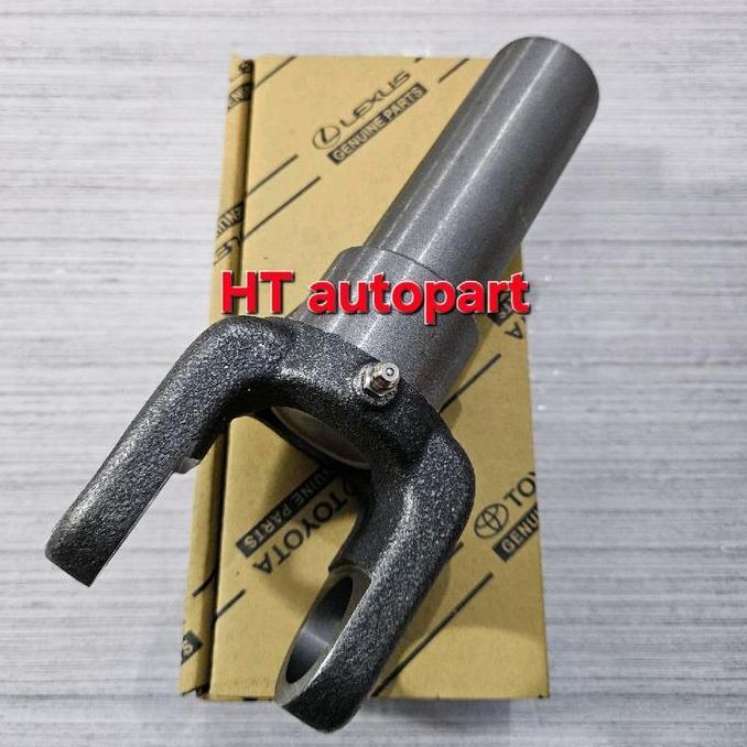 Yoke Sleeve Propeller Depan As Jantan Hilux Dc Oem Toyota