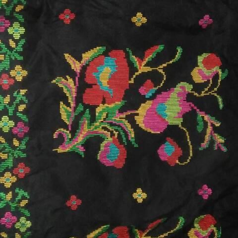 Kain Sutra Meteran Lagosi ( Khas Bugis )