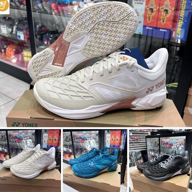 Sepatu Bulutangkis Yonex Cascade Drive