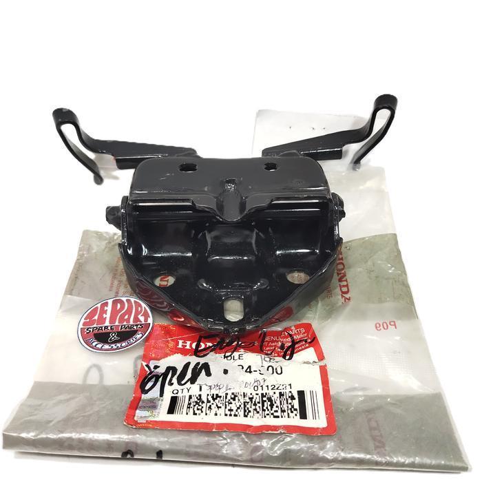 Engsel Jok Depan Honda Grand Legenda Prima Star Ori Honda Ahm 77230-Gn5-830 Original Dan Terpercaya