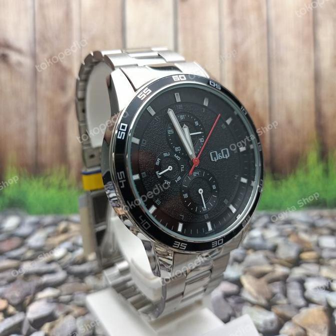 Q&Q QQ Crono Jam Tangan Pria Strap Rantai Silver AA38J202Y Original