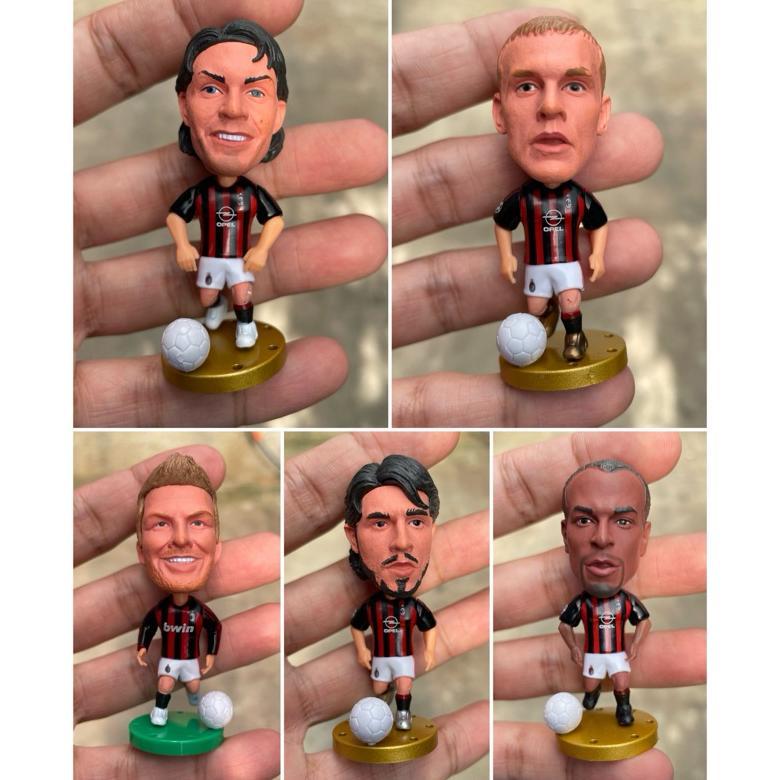 Figure Miniatur Pemain Bola Milan Maldini Nesta Inzaghi Kaka Ronaldinho Beckham Pirlo Shevchenko Gat