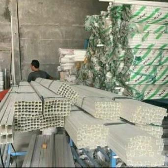 KabelDuctingPsd 25X40 PutihPanjang 2,9 Meter Tidak Berlubang Pelindung Kabel Dekorasi Rumah Penggant