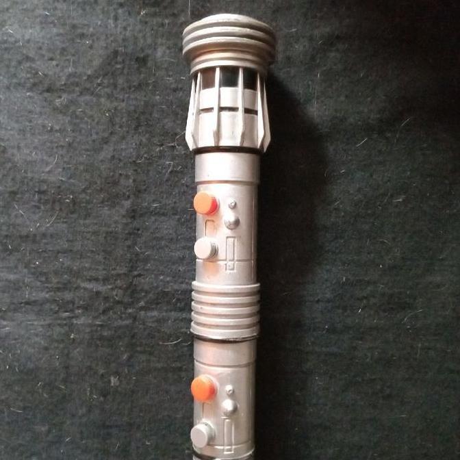 Star Wars Darth Maul Double Bladed Lightsaber by Hasbro 2011
