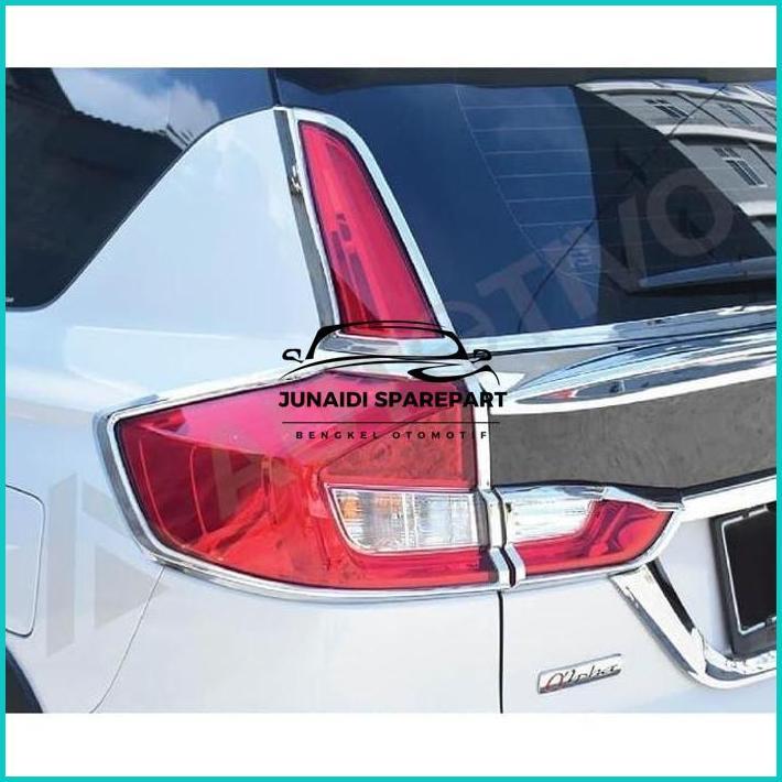Buruan,. Garnish Garnis Lis Lampu Belakang Xl7 Chrome Pengganti Original