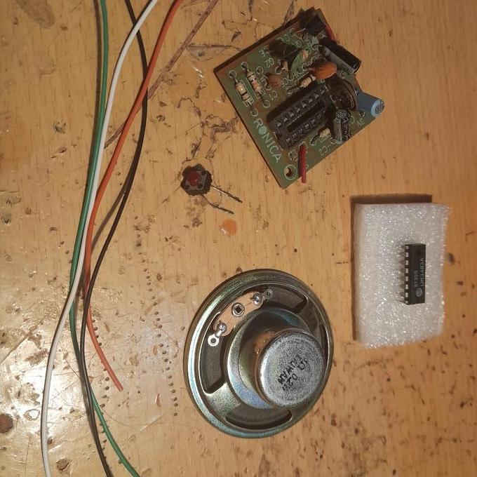 IC UM3483 UM 3483 BEL PINTU BEL MUSIK BEL MUSIC 10 LAGU DAN SPEAKER (KIT SEBAGAI BONUS) - BEKAS PRAK