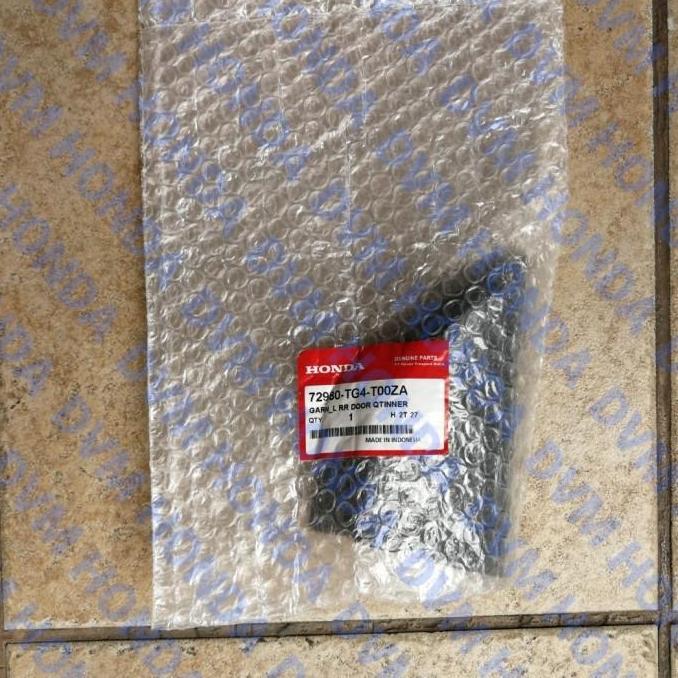Cover Garnish Segitiga Kaca Pintu Dalam Belakang Kiri Original Brio Gen 2 2019 - 2026