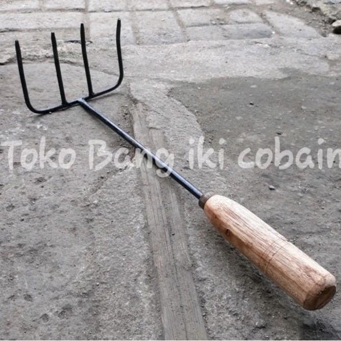Pilihan- Garukan Sampah Cangkrang Garukan Kecil Garukan Got