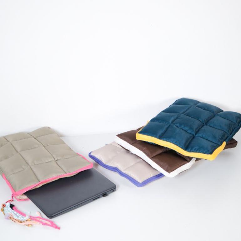 CUCI GUDANG *HARGA PROMO* LAPTOP SLEVEE FUFFY / TAS LAPTOP / TAS LAPTOP WATERPROOFF / SARUNG LAPTOP