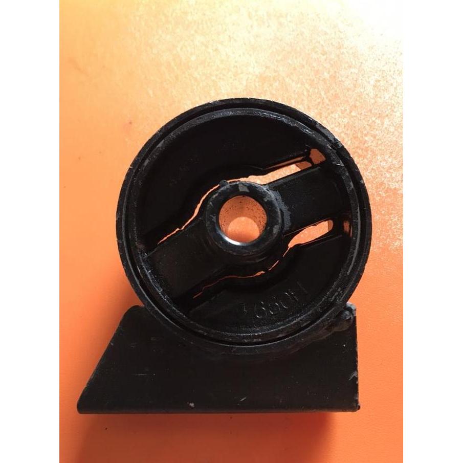 ENGINE MOUNTING DEPAN CORONA TWINCAM