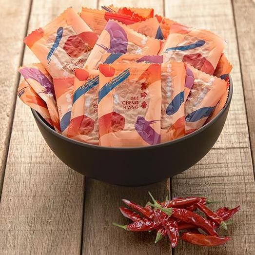 READY Bee Cheng Hiang Dendeng Babi Pedas Kemasan Vakum Mini 500 gr