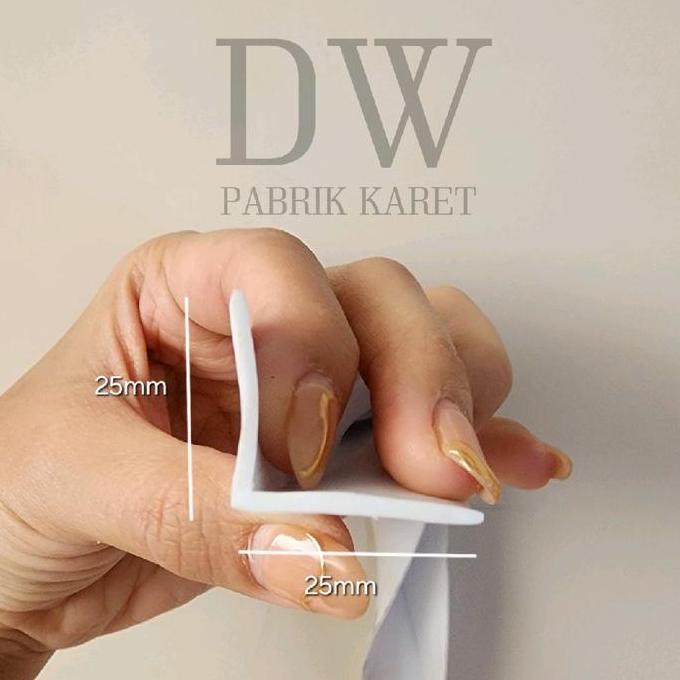 LIST KARET PENGAMAN SIKU 25 MM KARET SUDUT 25MM LIST L 2.5 CM KARET SIKU KARET PENGAMAN SUDUT MEJA