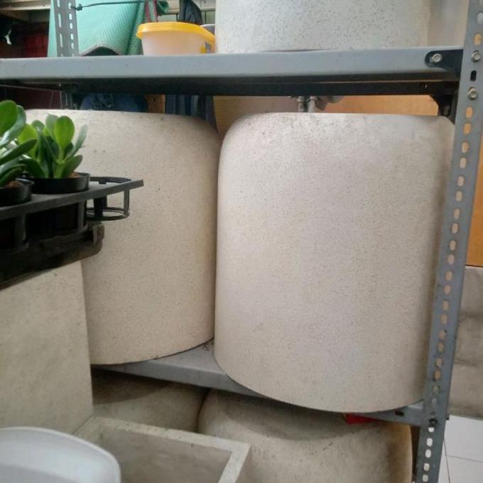 POT PUTIH TERASO/POT GENTONG PUTIH TERASO UKURAN 50 CM
