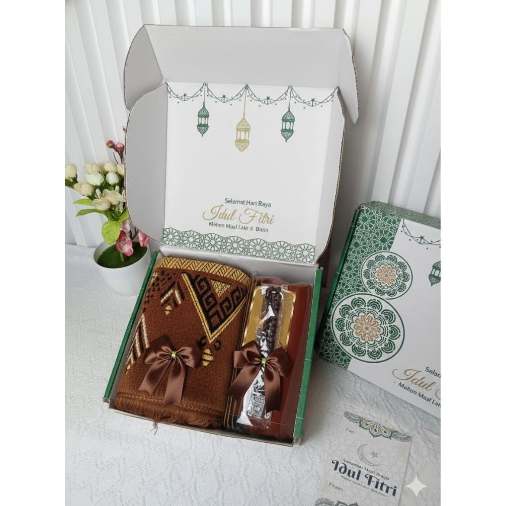 Best Seller Hampers Premium Alat Sholat Pria / Hampers Lebaran / Ramadhan Paket Sarung Dan Sajadah T