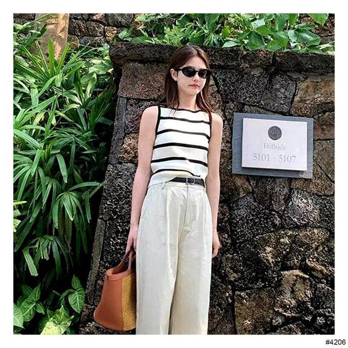Abaka- Tank Top Nita Stripe Knit Top / Tank Top Nita / Casual Top Panjang Atasan Crop Cewek Basic Ka