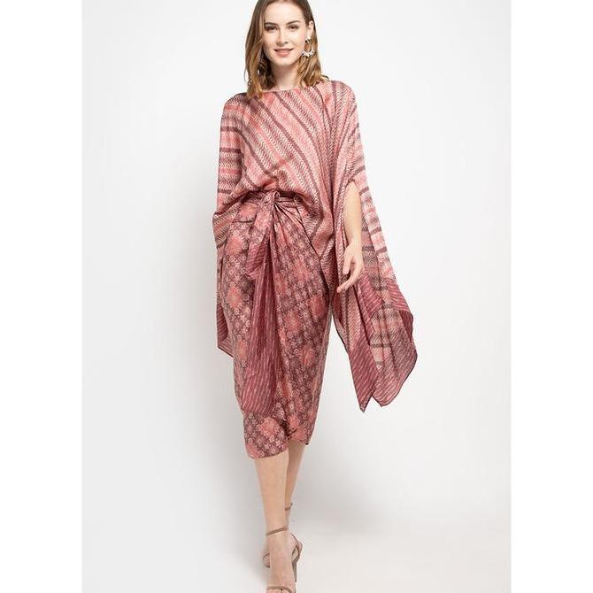 Batik Set Zemira / Baju Kondangan / Pesta / kaftan set / Batik Viscose / Setelan Batik Viscose Fit M