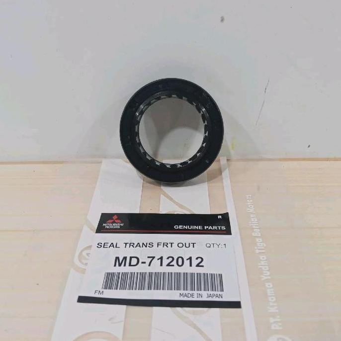 OIL SEAL TRANSMISI FRONT L200 STRADA SEAL TRANS DEPAN L200 STRADA RESTOCK!