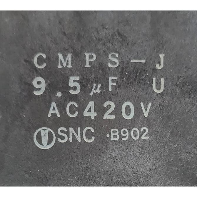 BEJ27 ELCO CAPACITOR AC KOTAK 9.5UF 420VAC 420V ORIGINAL PXLXT 5.7X3.4X5CM
