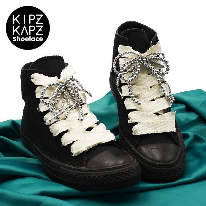 KIPZKAPZ SHOE CHARM - SCF10 - SILVER PEARL BOW TIE