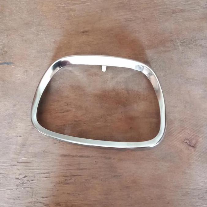 Ring Lampu Vespa Super Sprint