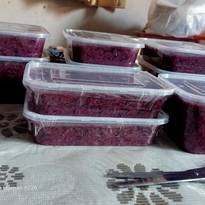 TAPE KETAN ITEM KHAS SAWANGAN