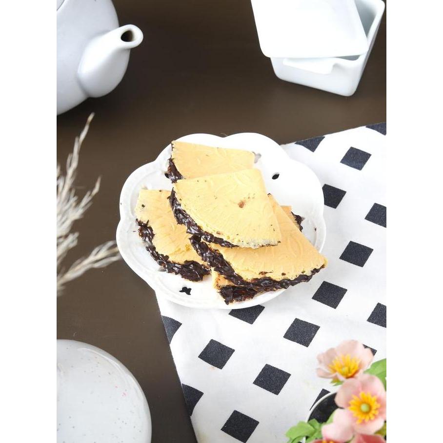 Semprong Susu Lembang - Coklat Kue Semprong Cemilan Oleh - Oleh Bandung