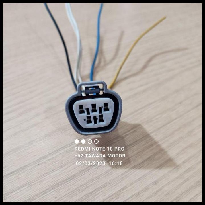 TERLARIS SOKET DINAMO WIPER WIPER TOYOTA COROLLA GREAT 