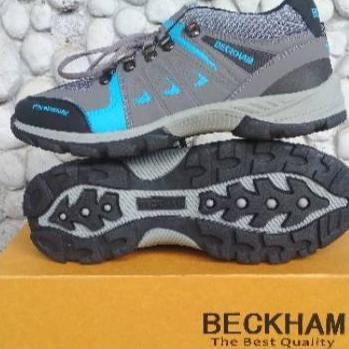 Hemat Sepatu Hiking, Trekking, Outdoor, Adventure Pria / Wanita Beckham Paramount Low