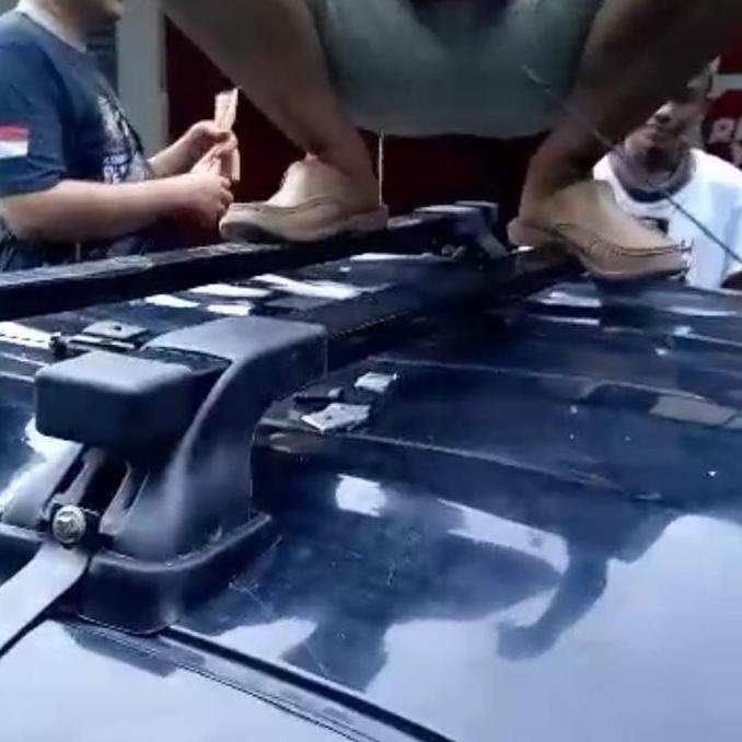 Cross Bar Kaki Roof Rack Bagasi Atas Mobil Pick Up Merek Forack 2 Pcs High Quality