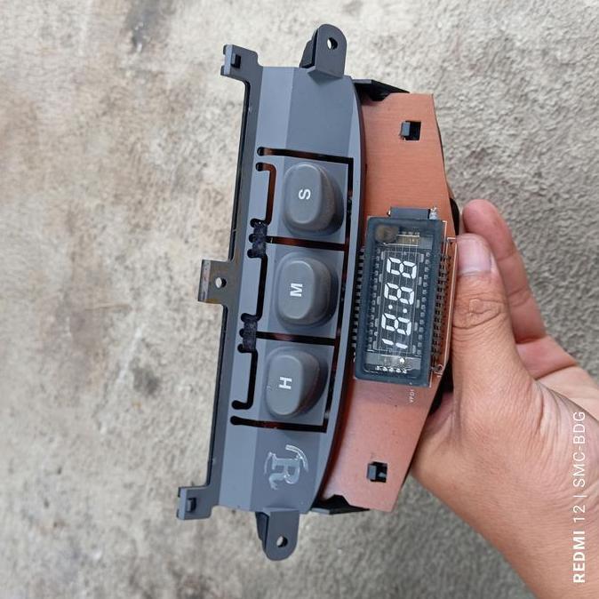 JAM DIGITAL PLAFON KIA CARENS GEN 2 ASLI COPOTAN SECOND