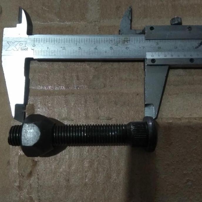 baut roda kijang panjang 7.5cm