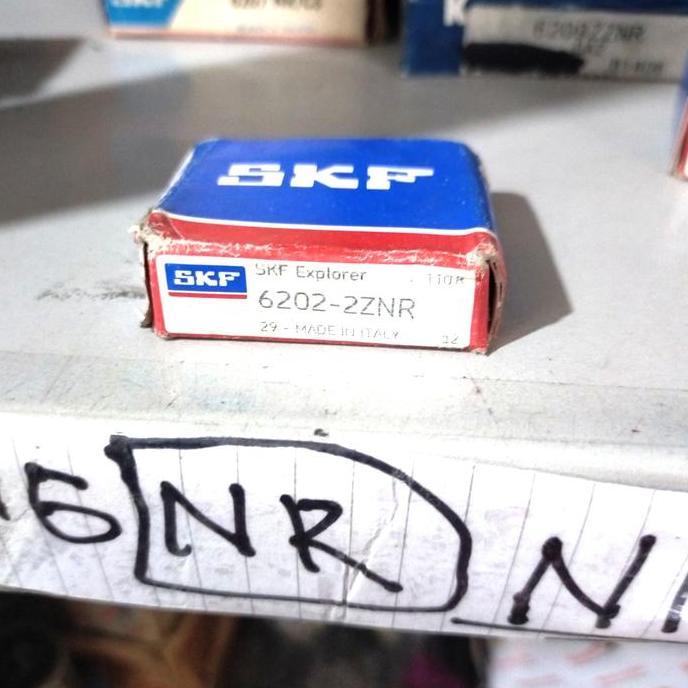 BEARING S K F 6202 2ZNR bearing 6202 2znr tutup besi ada snap ringnya HARGA KHUSUS