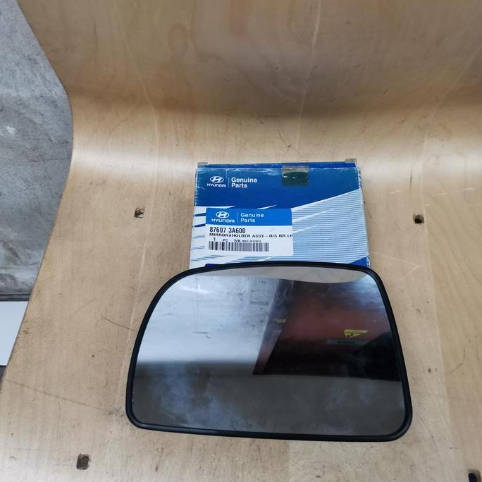 Kaca Spion Hyundai Trajet Kiri