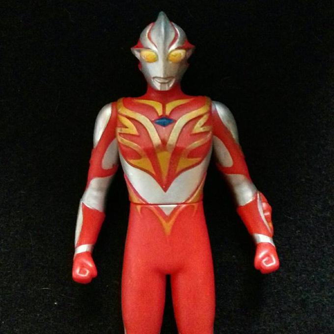 UHS Ultra Hero Series 16 Cm Ultraman Mebius Burning Brave Bandai 2006