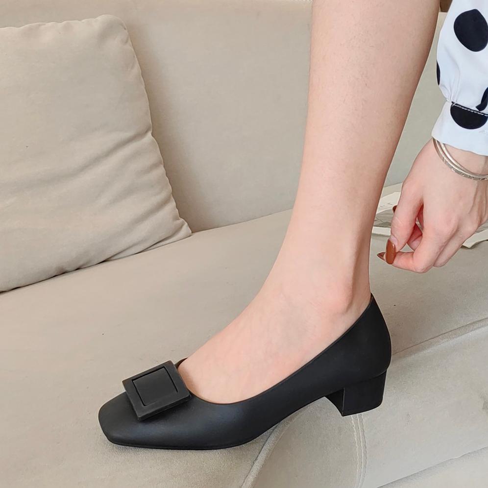 SULIZKRIYA HMBRG KAI SEPATU FLAT SHOES WANITA HAK SEPATU BAHAN JELLY MULES HAK TAHU SEPATU KERJA  TG