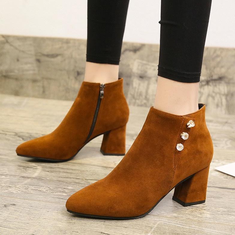 Promo Sepatu Boots Wanita Heels 3 Mutiara Suede 5Cm