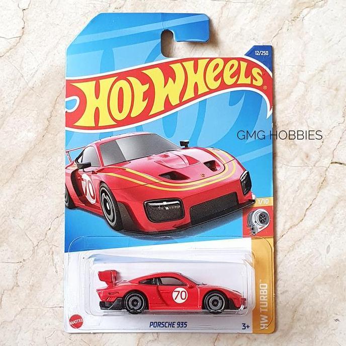 A 2022 PORSCHE 935 HW TURBO HOTWHEELS HOT WHEELS DIECAST MOBIL