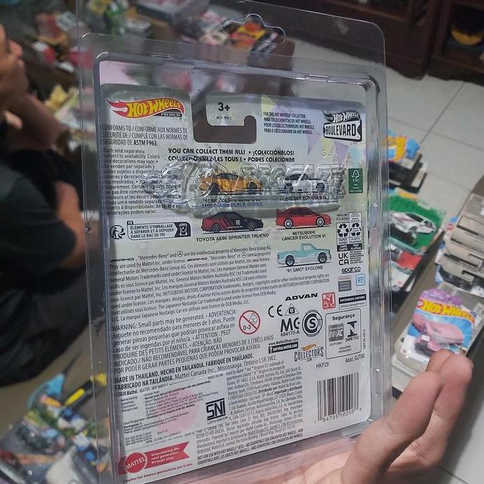 Hot Wheels Toyota Ae86 Sprinter Trueno Advan Boulevard