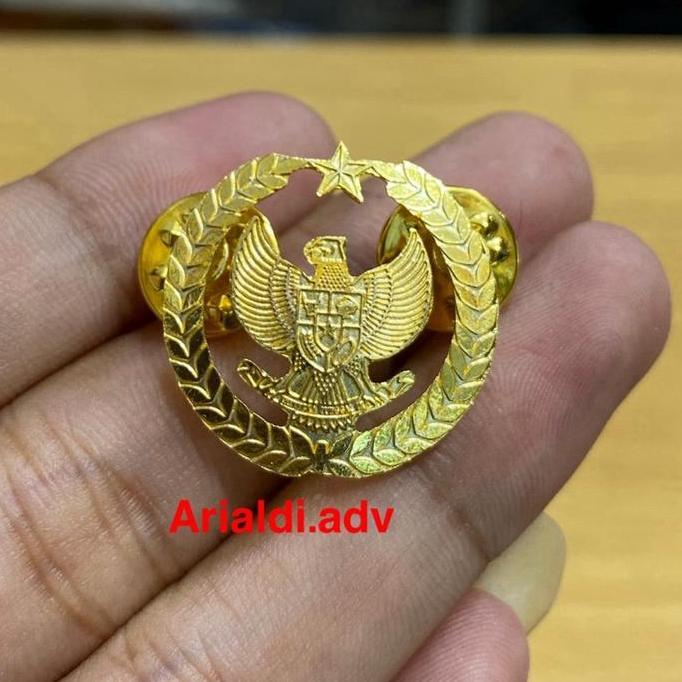 Pin mut IMIPAS pin topi mut kemenimipas kuningan paku