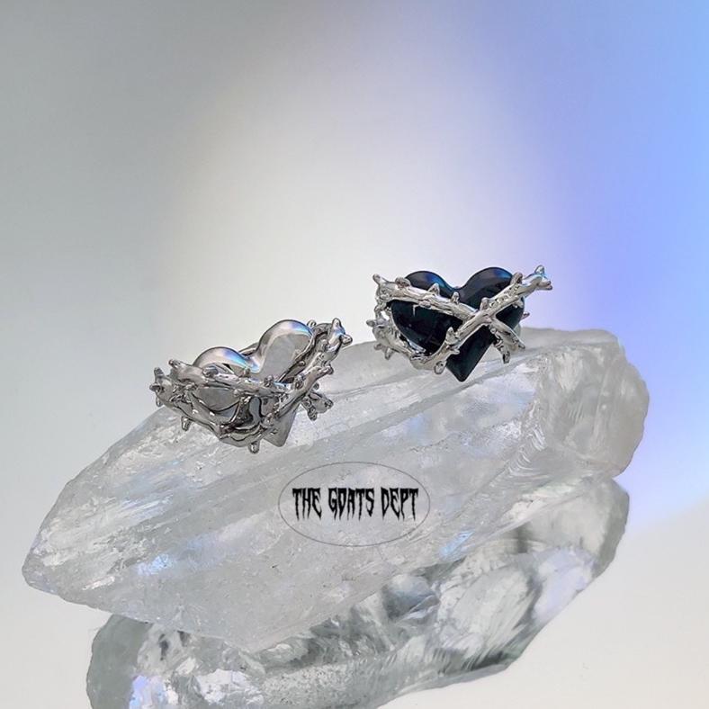 NEW The Goats Dept - Poison Thorns Ring / tgd428 Cincin Hati Duri Hitam Silver Perhiasan Aksesoris P