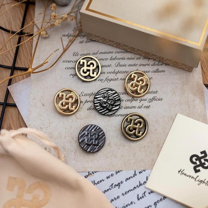 Autonoma Mini Brooch Pin Magnet Heaven Lights [Bros Dagu]