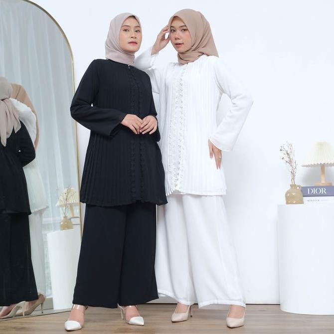 Blus JANNA Plisket Lengan Panjang Blus Chiffon Hitam Putih Premium Blus Muslim Formal Basic