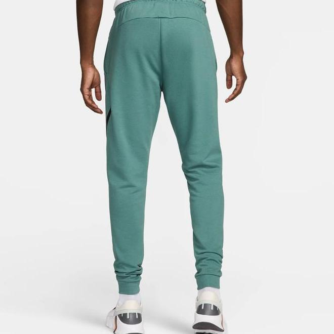 Celana Nike Dri-Fit Celana Nike Dri Fit Tapered Big Swoosh Logo